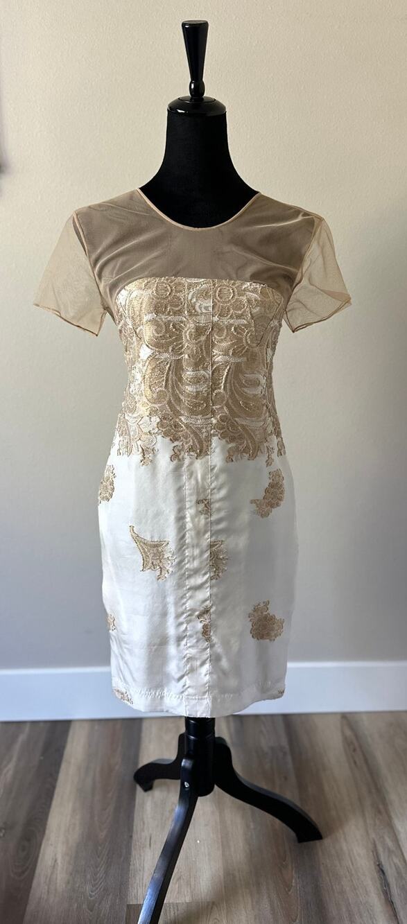 NWT BRIAN REYES Embroidered Illusion Neckline Cream Cocktail Dress Size 10